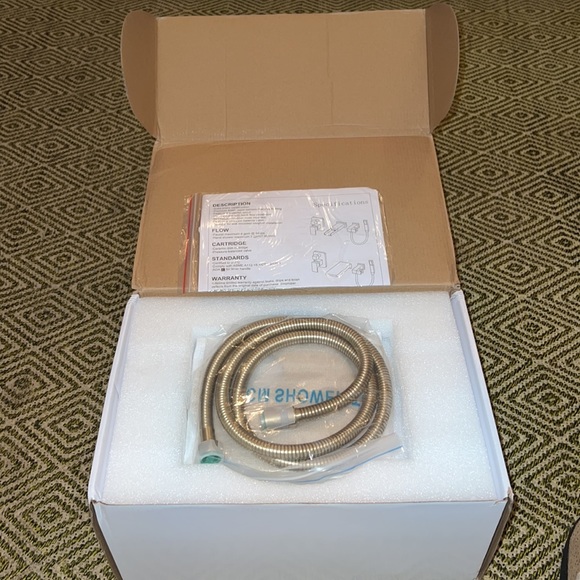 Rbrohant Brushed Gold Wall Mount Tub Faucet w Handheld Sprayer NWT - Picture 7 of 16